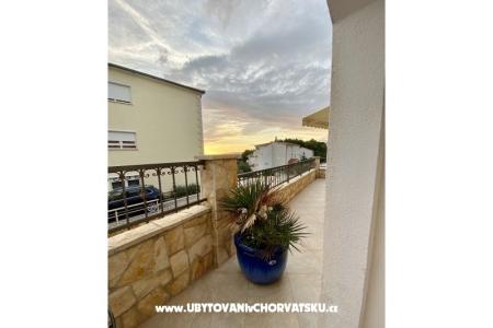 Apartmaji Grozdana foto 2