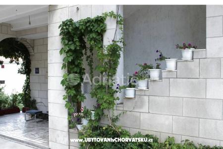 Apartmaji Marta foto 2