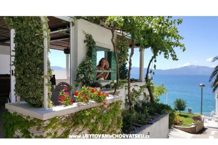 Apartmaji Mimoza Gradac – Podaca Hrvaška