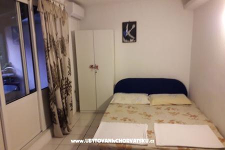 Apartmaji Romansa foto 4