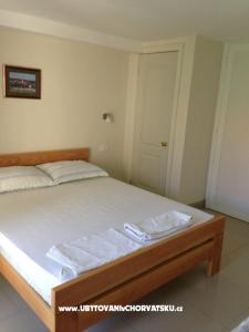 Apartmaji Volat foto 5