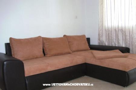 Apartmaji &amp; rooms Brist foto 2