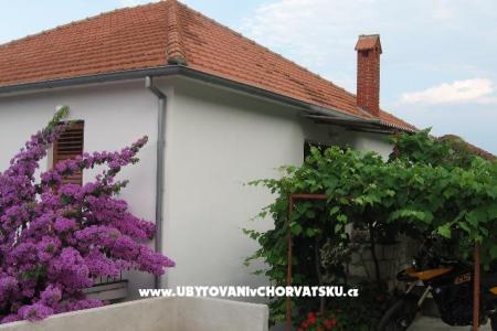 Apartmaji Jelsa-Hvar foto 3