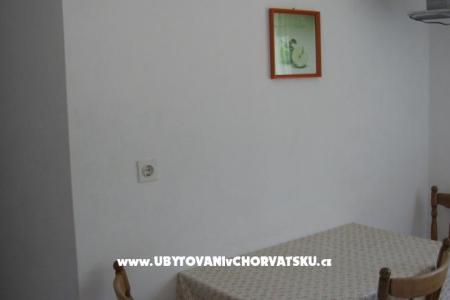 Apartmaji Jelsa-Hvar foto 5