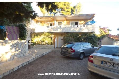 Apartmaji Plaža Ivan Dolac foto 2