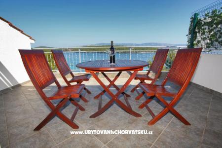 Villa MER otok Hvar Hrvaška