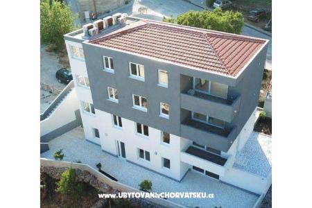 Apartma pro 10 hostů Igrane Hrvaška