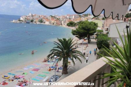 Apartmaji BY THE BEACH-Meri Igrane Hrvaška