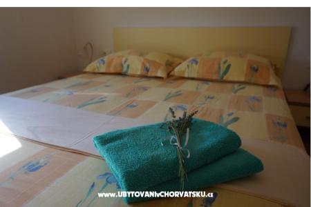 Apartmaji Vedrana foto 3