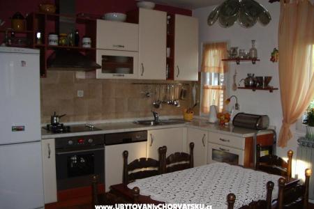 Apartma Buterin foto 4