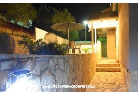 Apartmaji Corto Maltese i Casablan foto 5