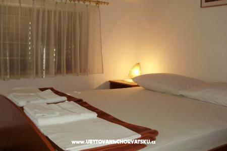 Apartmaji Marijana  foto 4