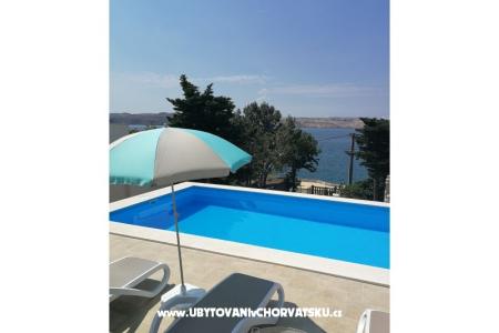 Apartmaji Anita with Pool foto 4