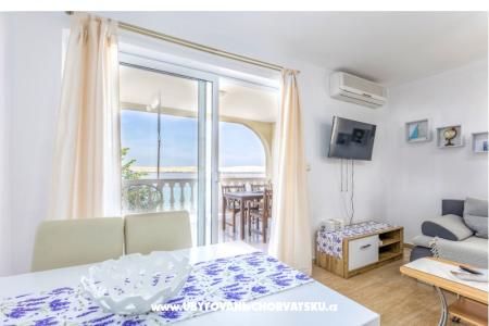 Beachfront Apartmaji Laszlo foto 4