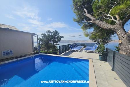 Beachfront Holiday Hiša Ivana with foto 2