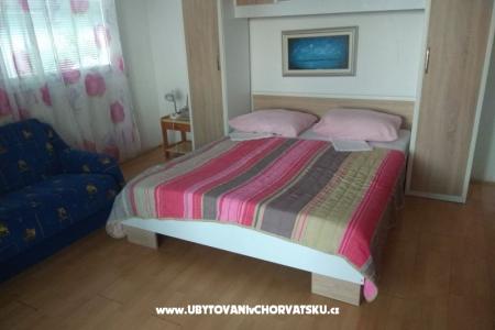 Apartmaji Ana-Marija foto 5