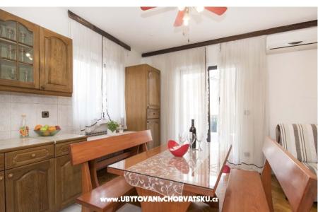 Apartma Kurbaša Kaštela Hrvaška