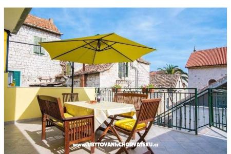 Apartmaji Ana Kaštela Hrvaška