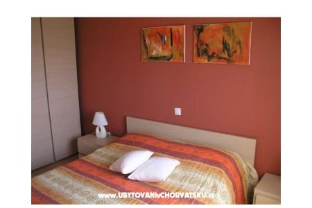 Apartmaji Botić foto 2
