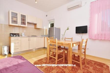 Apartmaji Ivan foto 4