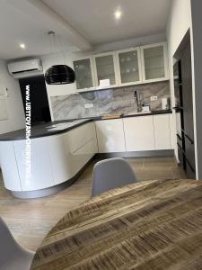 Apartmaji Kaja Kaštela Hrvaška