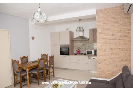 Apartmaji Kasalo foto 3