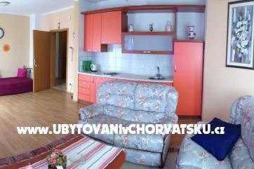 Apartmaji Marija foto 2