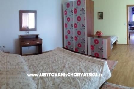Apartmaji Marija foto 3
