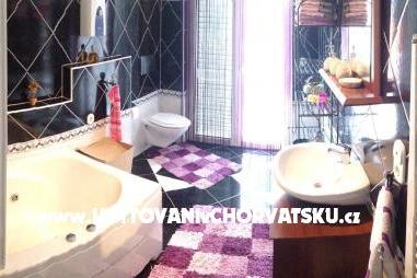 Apartmaji Marija foto 5