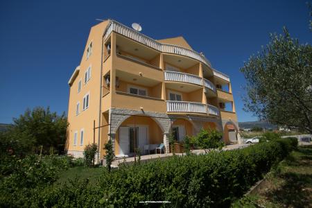 Apartmaji Hiša Valentin foto 2