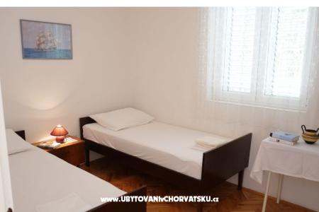 Apartmaji Marević foto 3