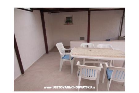 Apartma Klarić Baška foto 4