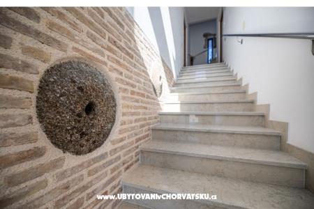 Apartmaji Crnčić foto 5