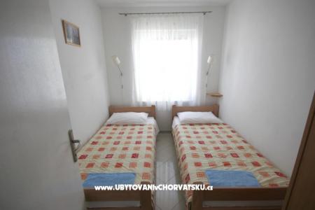 Apartmaji Irena - Krk foto 5