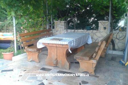 Apartmaji Lucijana Baska foto 2