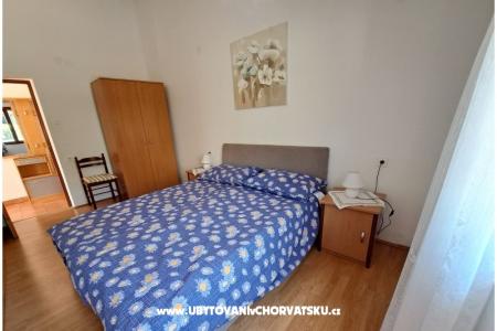Apartmaji Malenica, NJIVICE, KRK foto 5