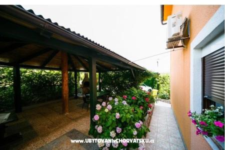 Apartmaji Božena foto 3