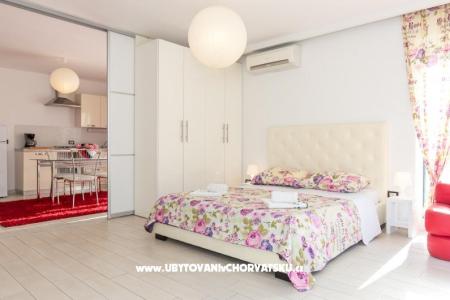Apartmaji &amp; Sobe DDD2 foto 3