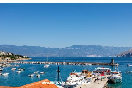 Baška Beach  otok Krk Hrvaška