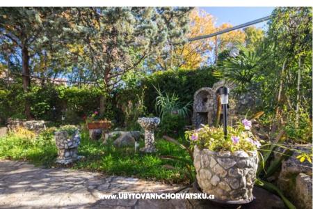 Apartma Rasopasno Lori foto 2