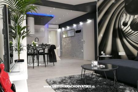 Familia City Center Apartmaji foto 3
