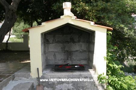 Apartmaji Krvavica foto 4