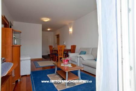 Apartmaji Makarska foto 3