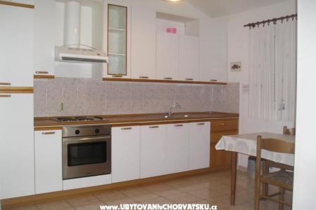 Apartmaji Jadranka foto 3