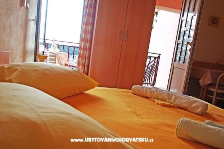 Apartmaji Centar Makarska foto 4