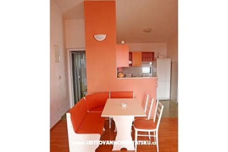 Apartmaji Centar Makarska foto 5