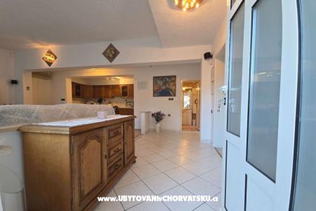 Apartmaji Nika-Marija Makarska Hrvaška