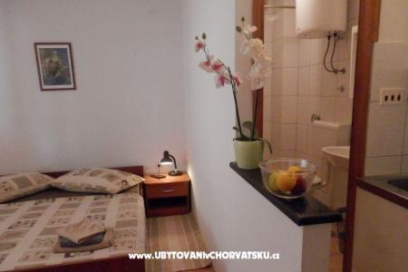 Apartmaji Selak foto 2
