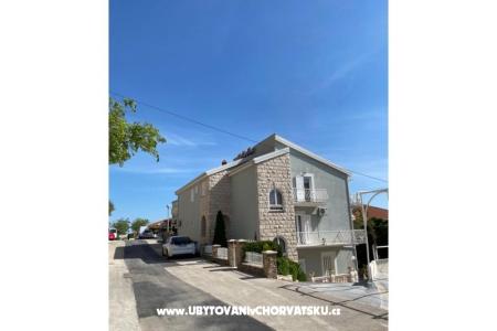 Apartmaji VUKOVIĆ Makarska *** foto 2