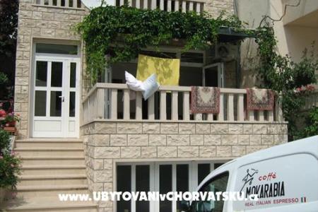Apartmaji Makarska foto 2